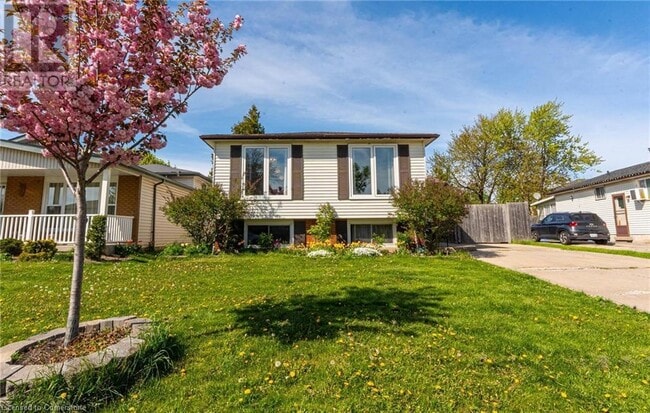 property at 185 Bellingham Dr
