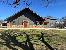 353112 E 860 Rd in Stroud, OK - Building Photo