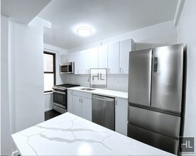 EAST 38 STREET, Unit 3A in New York, NY - Building Photo - Building Photo