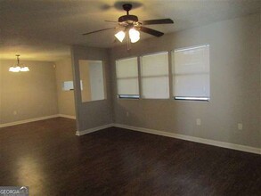 401 Oakridge Bend in Hinesville, GA - Building Photo - Building Photo