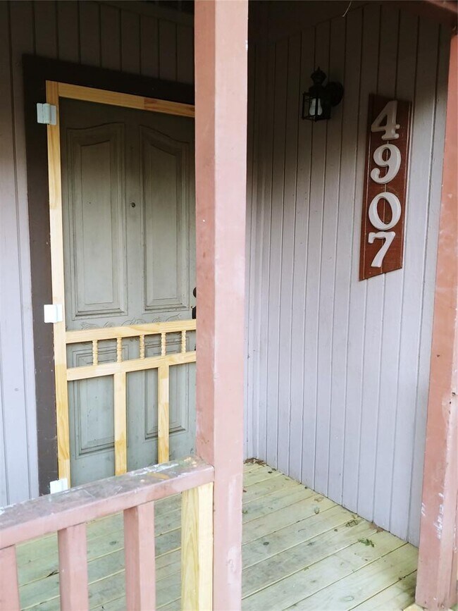 4907 Misty Slope Ln in Austin, TX - Building Photo - Building Photo