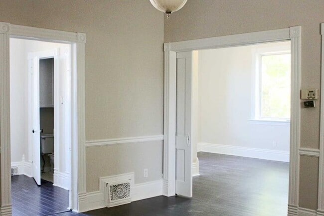 834 Alder Ave in Moose Jaw, SK - Building Photo - Building Photo