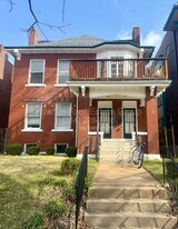 6017 Kingsbury Ave in St. Louis, MO - Building Photo