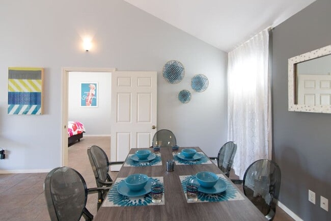 1703 Logan Ave in San Diego, CA - Building Photo - Building Photo