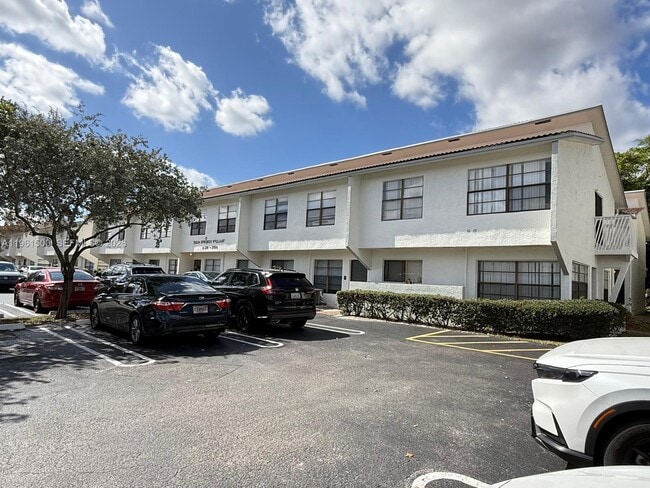 property at 2566 Coral Springs Dr