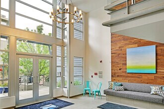 Westwater in Kirkland, WA - Foto de edificio - Building Photo