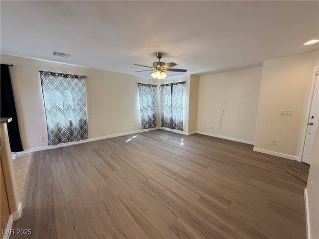 1072 Valetta Flat Ave in Las Vegas, NV - Building Photo - Building Photo