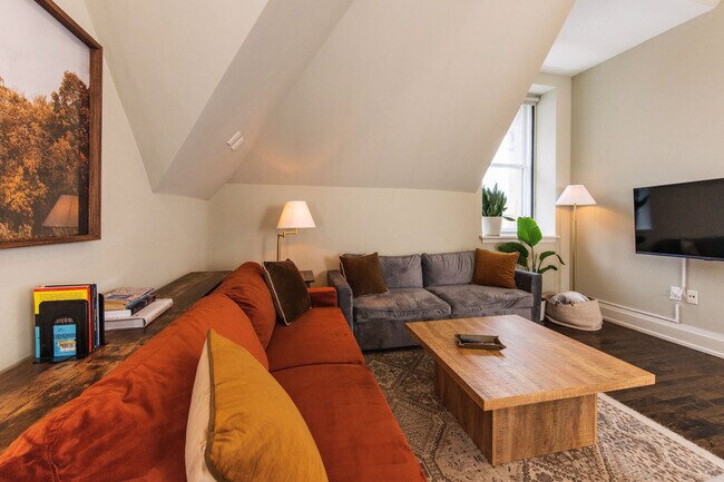 225 E Michigan St, Unit SI ID1379039P in Milwaukee, WI - Foto de edificio - Building Photo