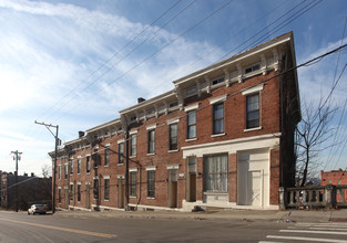 19-27 W Clifton Ave in Cincinnati, OH - Building Photo - Building Photo