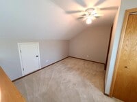 230 W Fairfield Ct photo'