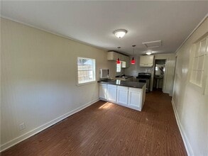 2804 Emogene St in Mobile, AL - Building Photo - Building Photo