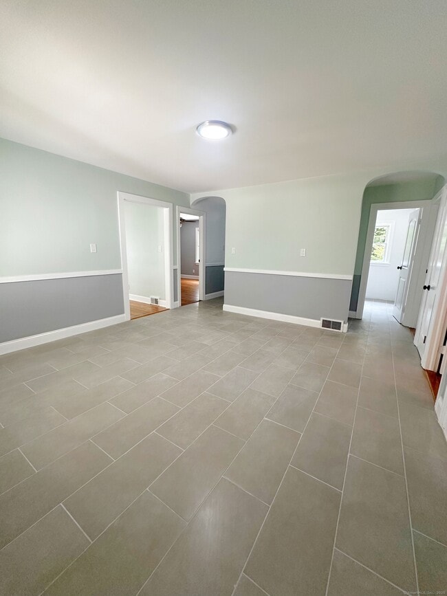 24 Martone St in Waterbury, CT - Building Photo - Building Photo