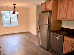 309 Clubhouse Ct in Coram, NY - Building Photo - Building Photo