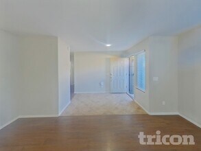 43738 Elm Dr in Maricopa, AZ - Building Photo - Building Photo