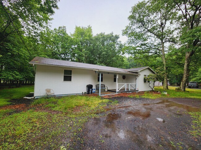 property at 407 Mountain Rd