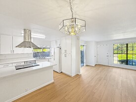 4360 Vision Dr in San Diego, CA - Building Photo