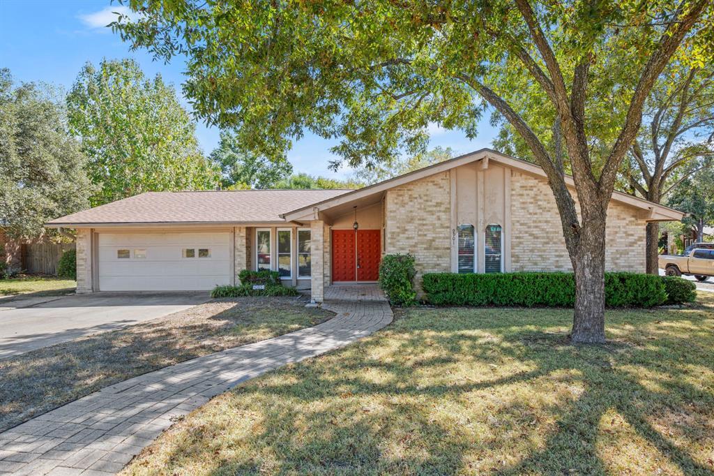 9901 Mearns Meadow Cove in Austin, TX - Foto de edificio