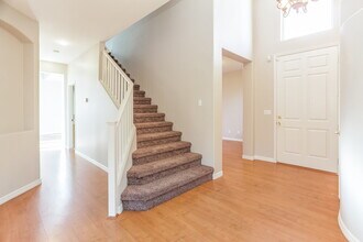 7220 Eaglegate St in Las Vegas, NV - Building Photo - Building Photo