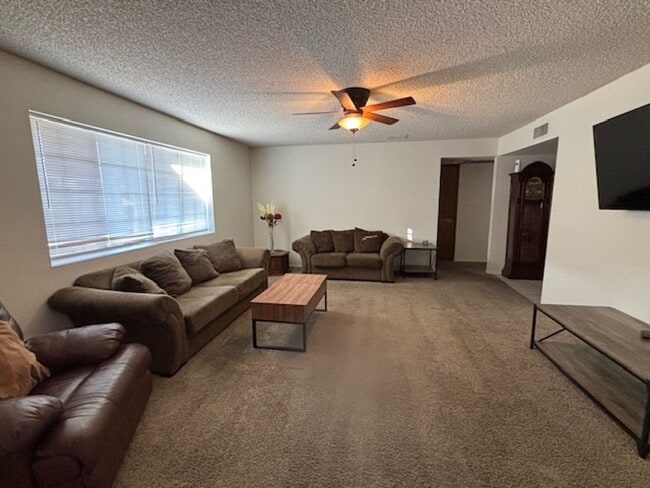 2821 Okeechobee Dr in Lake Havasu City, AZ - Building Photo - Building Photo