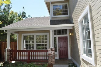 2622 Grambling Ct in Davis, CA - Building Photo - Building Photo