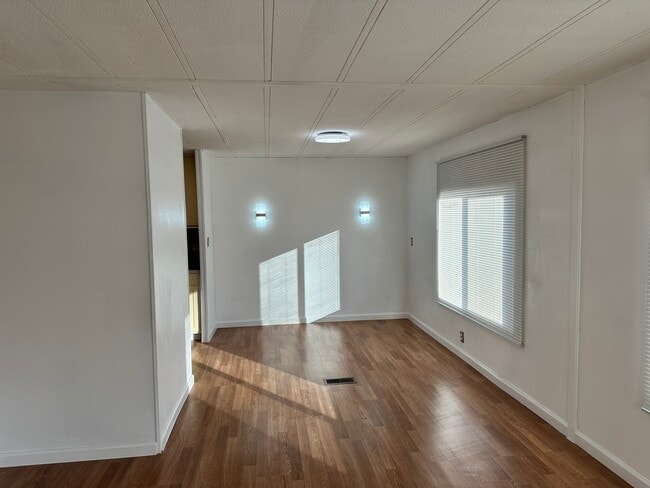 44826 Orpington Ave in Hemet, CA - Building Photo - Building Photo