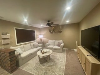 property at 2806 Ridge Ct