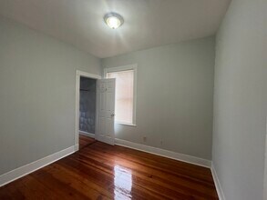 490 Quincy St, Unit 3 in Boston, MA - Building Photo - Building Photo