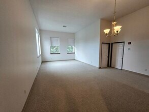147 Rawson Rd in Quincy, MA - Building Photo - Building Photo