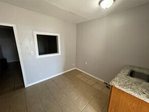 6429 FM 2218 Rd in Richmond, TX - Building Photo - Building Photo