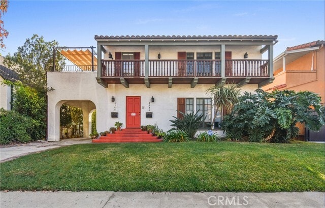 8246 4th St in Los Angeles, CA - Building Photo - Building Photo