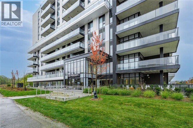 575 Conklin Rd in Brantford, ON - Building Photo - Building Photo