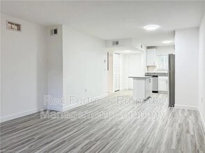 11961 Palm Bay Court in Bonita Springs, FL - Building Photo - Building Photo