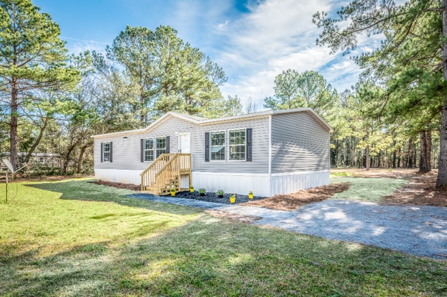 20 Samaria St in Kingstree, SC - Building Photo - Building Photo