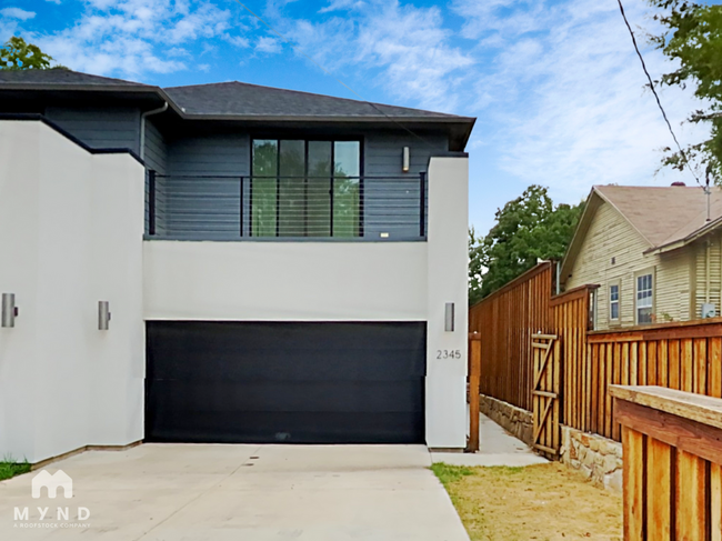 property at 2345 Vagas St