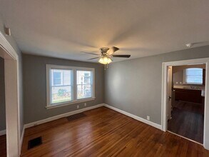 945 Oxley Rd in Grandview Heights, OH - Building Photo - Building Photo