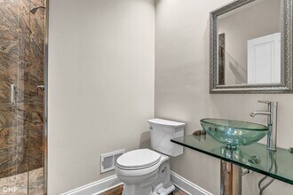 2617 W Evergreen Ave in Chicago, IL - Building Photo - Building Photo