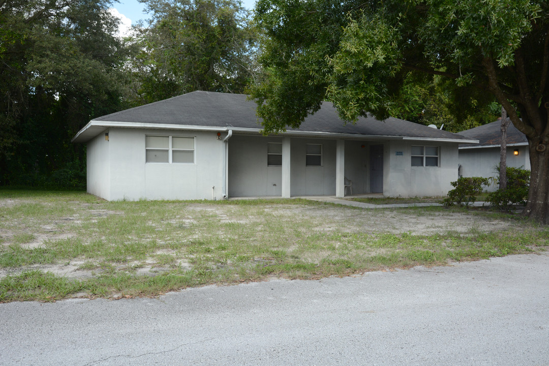 Hillsborough VOA Living Center in Tampa, FL - Building Photo