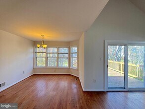 12214 Dapple Gray Ct in Woodbridge, VA - Building Photo - Building Photo