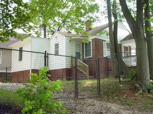 999 Camilla St SW in Atlanta, GA - Building Photo