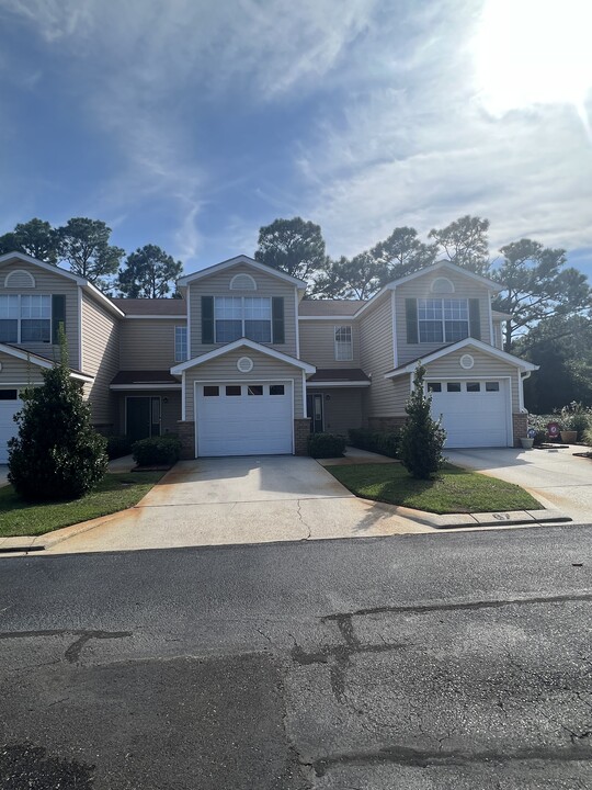 1517 Regency Rd in Gulf Shores, AL - Building Photo