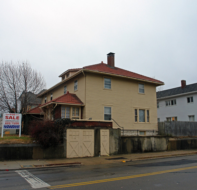 1151 N Main St in Dayton, OH - Building Photo - Building Photo