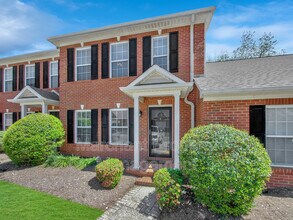 215 Rexford Dr in Moore, SC - Building Photo - Building Photo