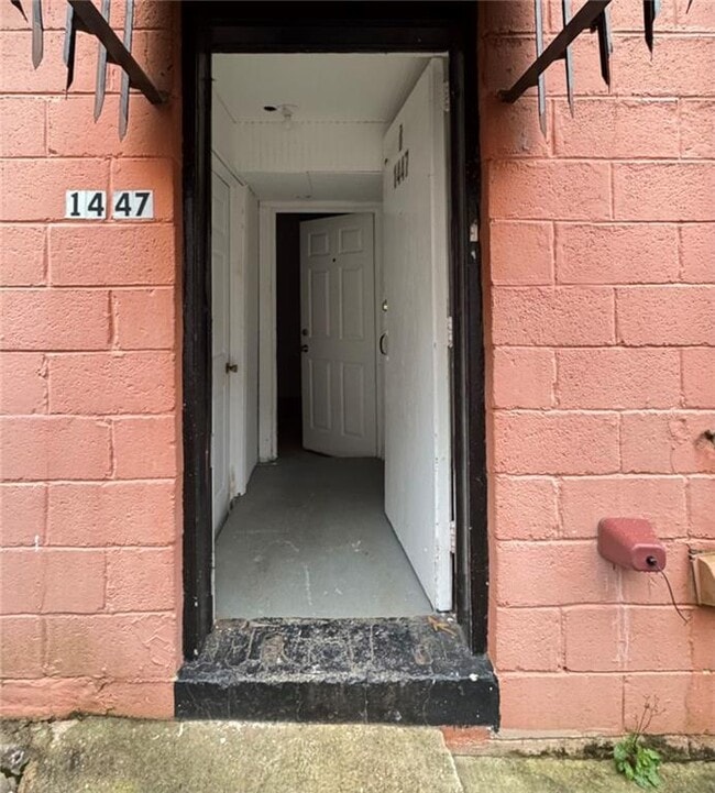 property at 1447 Oxford Rd NE