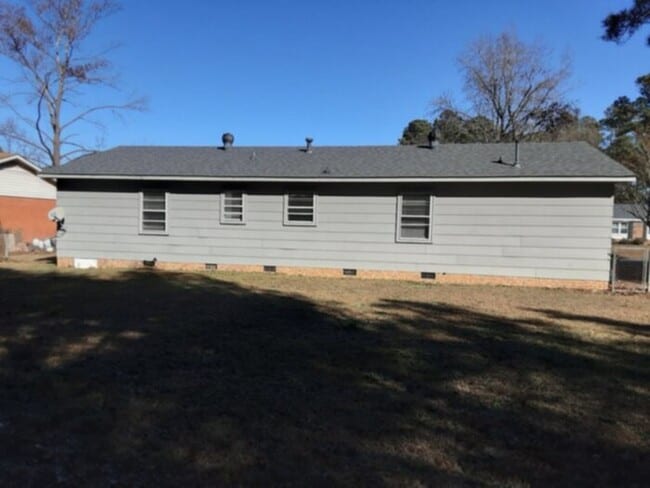 6647 Julliard Dr in Fayetteville, NC - Building Photo - Building Photo