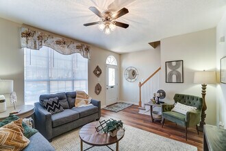 1880 Arbors Dr in Gastonia, NC - Building Photo - Building Photo