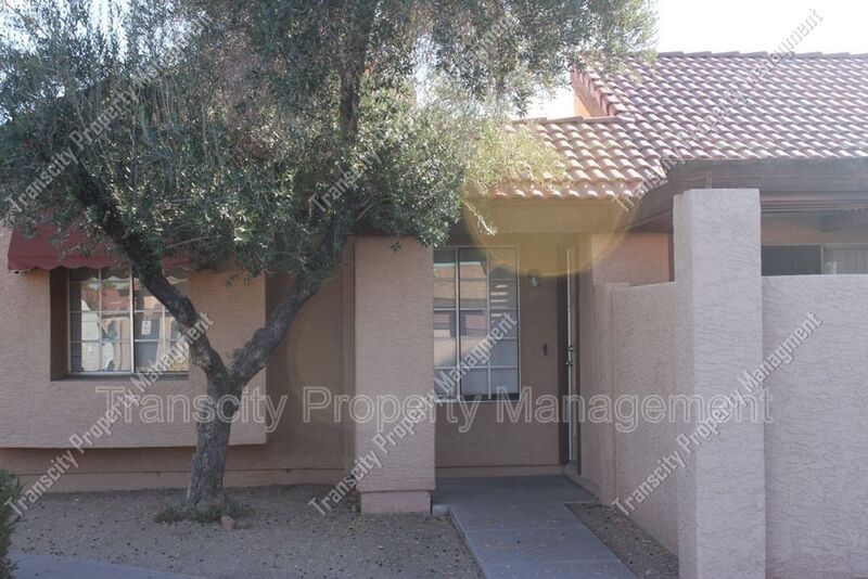 2143 E Center Ln in Tempe, AZ - Building Photo