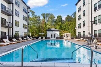 65 Jolley Dr-Unit -317 in Bloomfield, CT - Building Photo - Building Photo