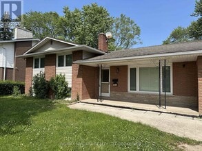 182 Willson Rd in Welland, ON - Building Photo - Building Photo