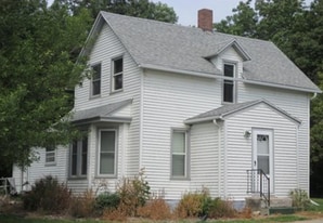 38897 660th Ave in Butterfield, MN - Building Photo