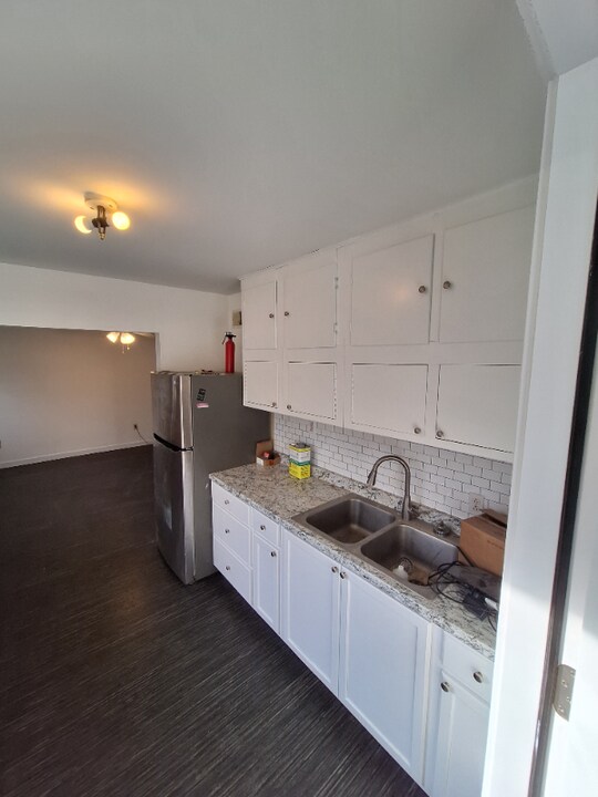 465 W Deckerville Rd-Unit -A in Caro, MI - Foto de edificio